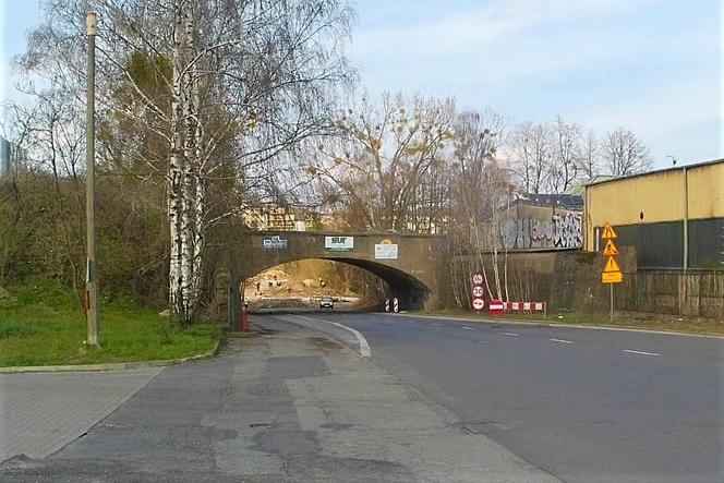 Pozostałości po trasie tramwajowej w "dolinie śmierci"