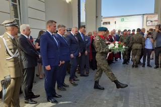 Odsłonięcie tablicy upamiętniającej 100-lecie Cudu nad Wisłą