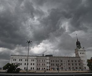 Burze i nawałnice przeszły nad Polską. Strażacy podali miażdżące dane