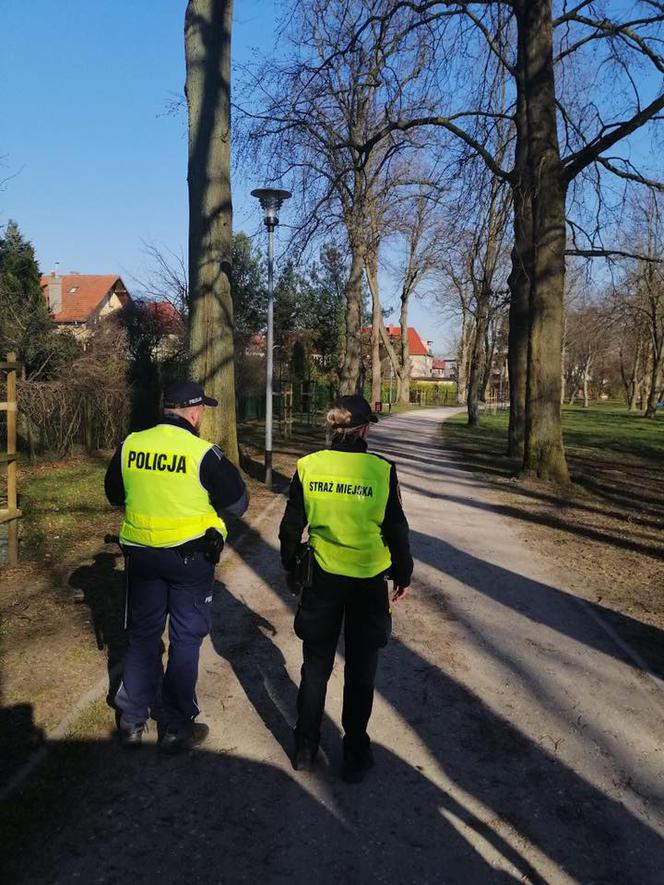 Wspólne patrole policji i straży miejskiej w Szczecinku