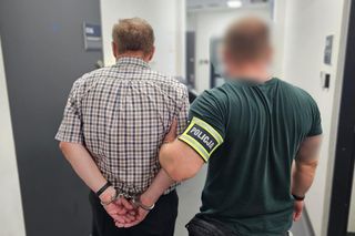 Zdewastował budynki sądów i kamienice. Odnaleziono sprawcę. Grozi mu 5 lat więzienia