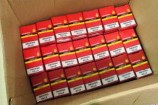 Policjanci znaleźli 8600 sztuk nielegalnych papierosów