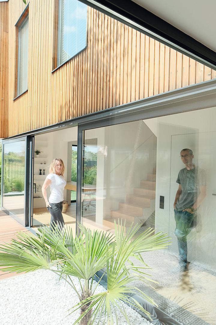 Mrowiec, Łomianki, Moomoo