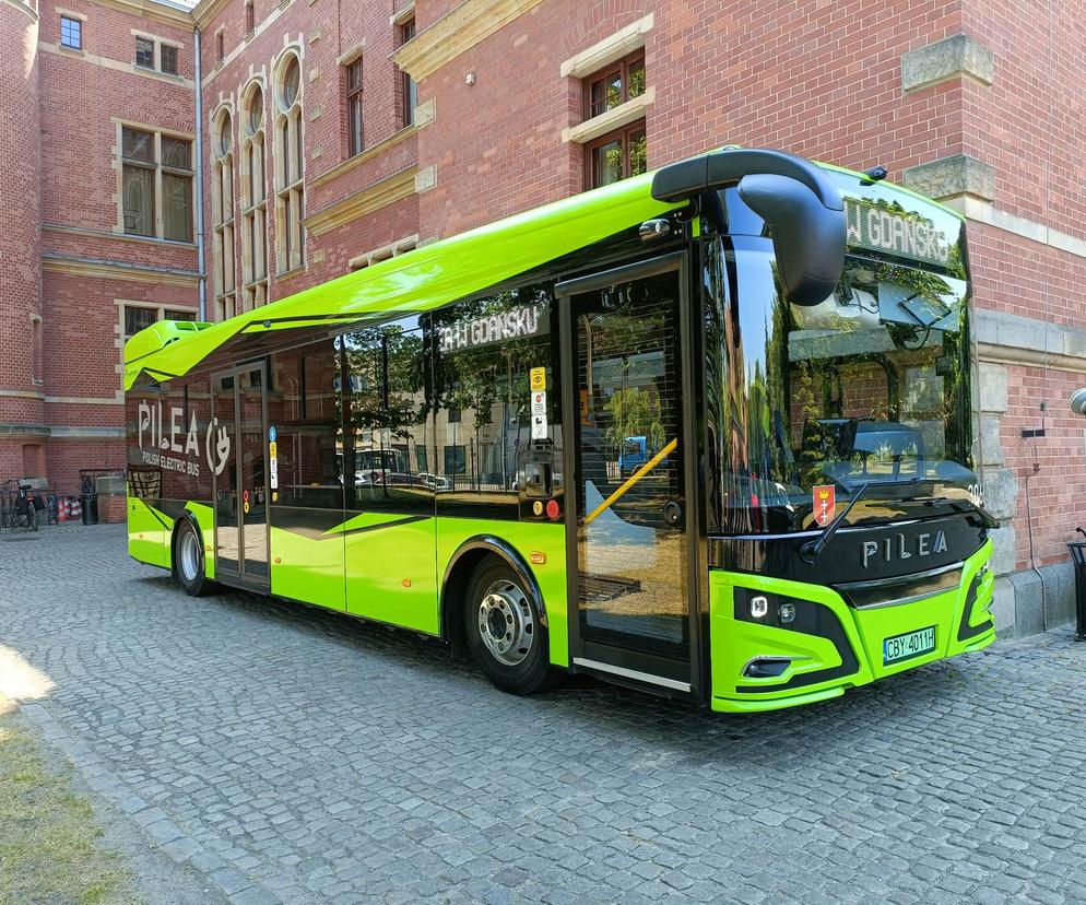 Gdańsk testuje autobus elektryczny. Tak wygląda pojazd [GALERIA] 