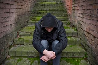 Iluzja głębi i więzi. Gdy substancja psychoaktywna ma zastąpić terapię