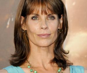 Alexandra Paul 