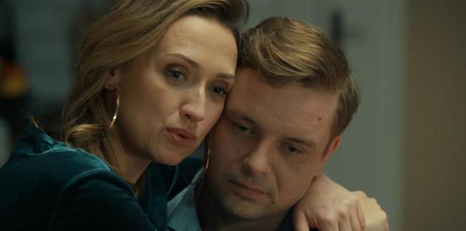 Barwy szczęścia odc. 3019. Hubert (Marek Molak), Asia Sokalska (Anna Gzyra)
