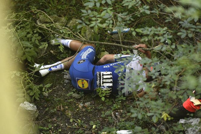 Wypadek Remco Evenepoela w Giro di Lombardia