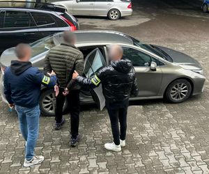 Areszt dla mężczyzn po napadzie na sklep RTV w Iławie