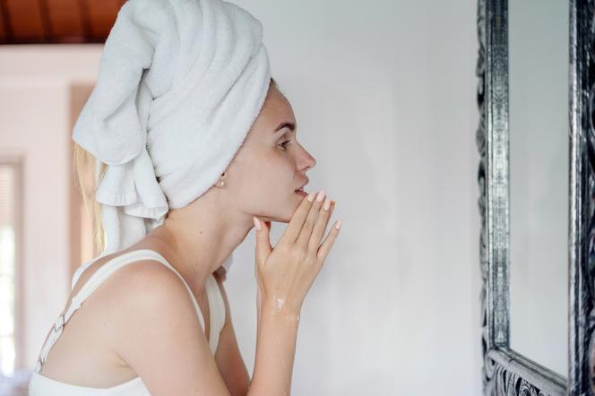 8 błędów kosmetycznych popełnianych latem. Tak szkodzisz swojej skórze