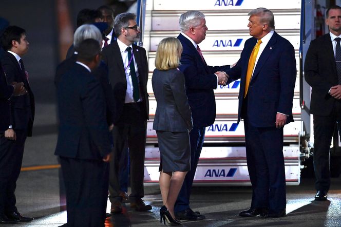 Trump w Japonii. Spotkanie z cesarzem i rozmowy o wielomiliardowych inwestycjach