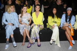 Foremniak i Sieklucka brylują na pokazie mody w Berlinie. Jedna się popisała, dryga nie