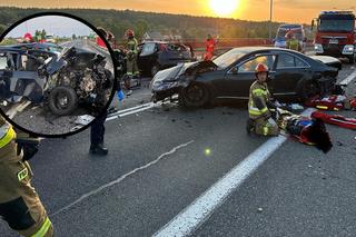 Koszmarny wypadek na DK9. Mercedes zderzył się z fiatem punto. Nie żyje pięć osób, wśród ofiar nastolatkowie