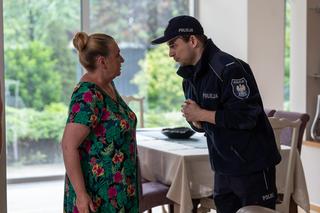 Na dobre i na złe odc. 894: Jadzia (Aldona Jankowska), policjant (Paweł Rutkowski)