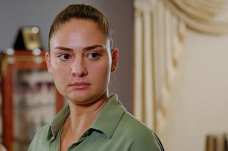 Miłość i nadzieja, odcinek 256. Yildiz