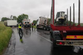 Kamień: Groza na drodze w Kujawsko-Pomorskiem. Czołowe zderzenie dwóch ciężarówek