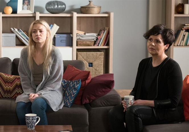 M jak miłość. Joasia (Barbara Kurdej-Szatan), Marysia (Małgorzata Pieńkowska)