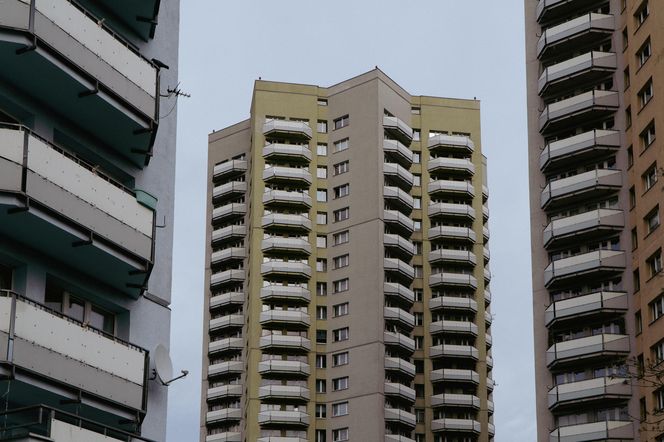 Osiedle Gwiazdy w Katowicach - zobacz zdjęcia potężnych wieżowców z PRL-u