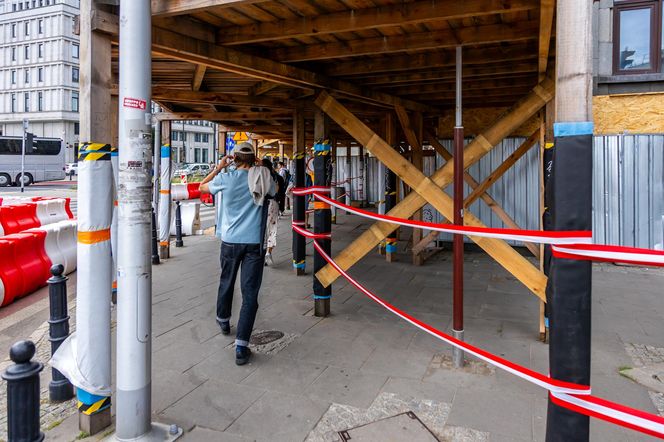 Gmach Banku Gospodarstwa Krajowego w Warszawie w trakcie remontu