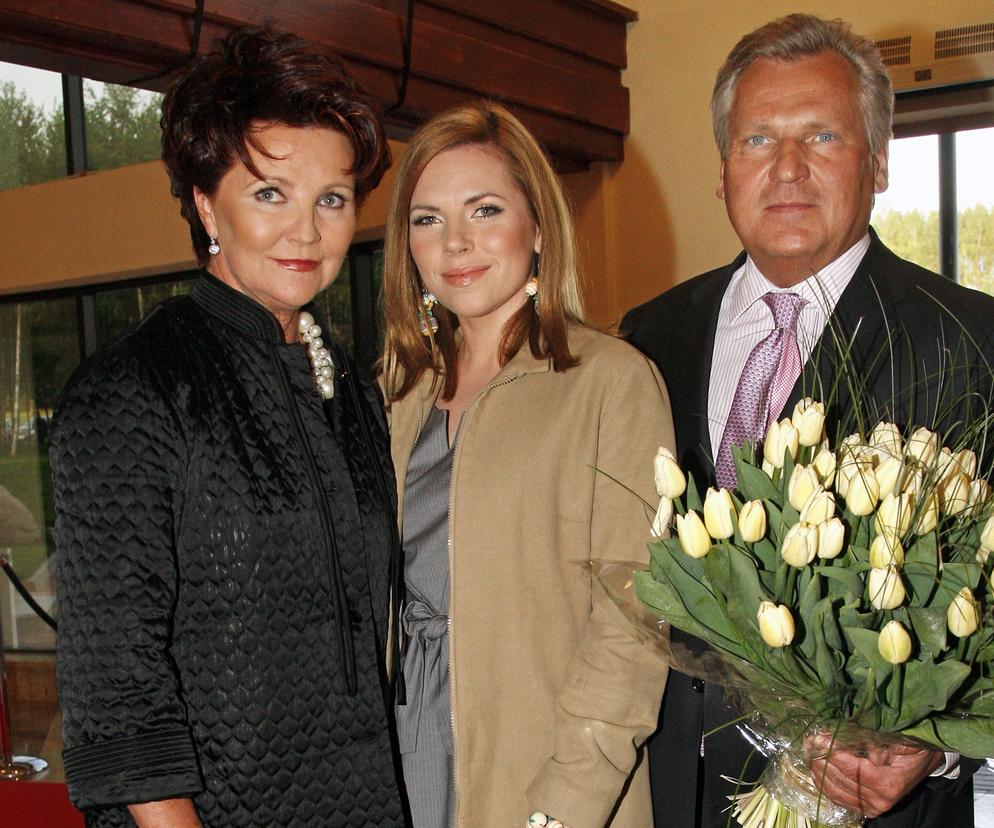 Aleksandra Kwaśniewska z rodzicami