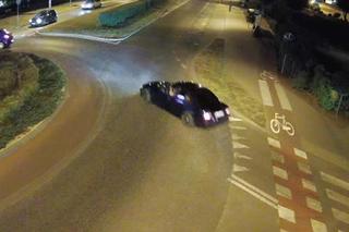 Kierowca BMW drifował na rondzie. Policjanci zatrzymali prawo jazdy 20-latkowi