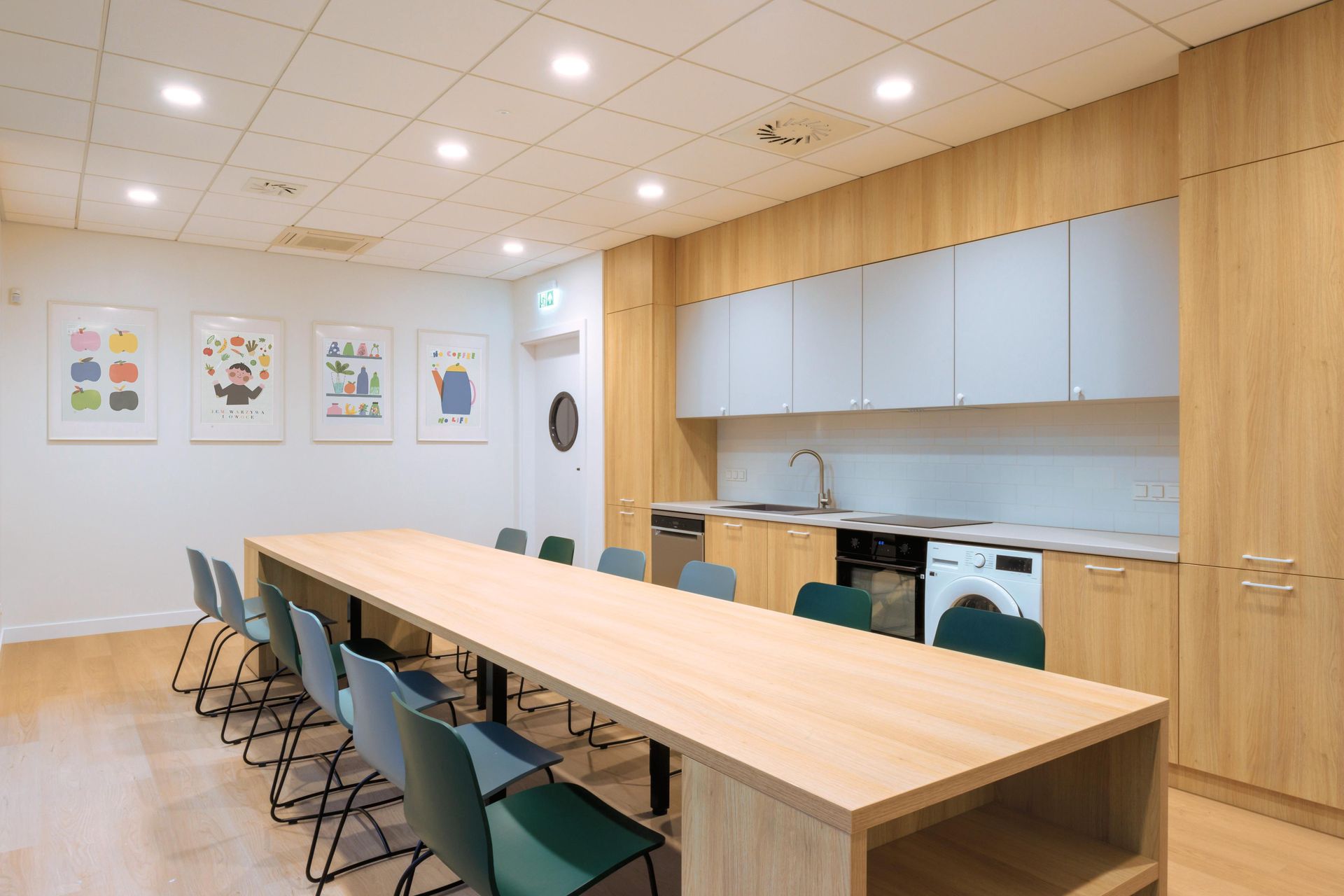 Centrum aktywności Międzypokoleniowej 32