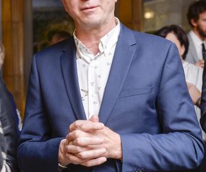 Tak przez lata zmieniała się Piotr Cyrwus