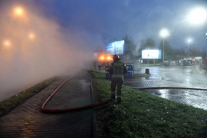 Awaria sieci ciepłowniczej na Gumieńcach