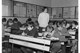 Quizu o PRL- Szkoła