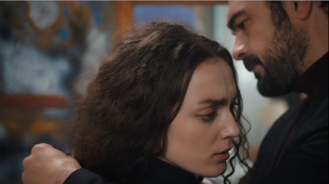 Dziedzictwo, odcinek 692. Nana, Yaman