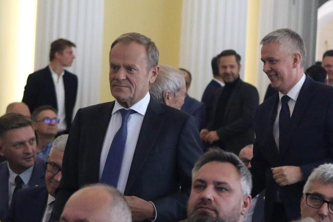  Kwaśniewski i Komorowski zwołali konferencję z liderami opozycji 