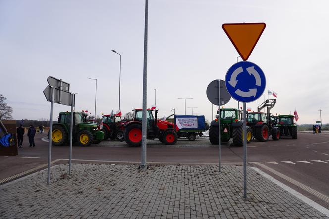 Protest rolników w Podlaskiem. Ciągniki blokują drogi w całym województwie! 