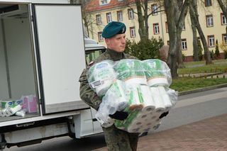 Koronawirus. Wojsko pomaga medykom ze szczecińskiego szpitala [ZDJĘCIA]