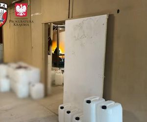 Zlikwidowali fabrykę śmierci pod Pruszkowem. 800 kilogramów środków odurzających warte miliony złotych
