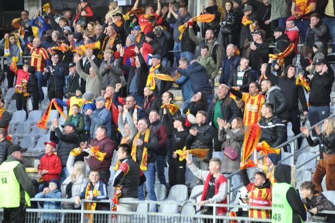 Korona Kielce - Jagiellonia Białystok. Żółto-czerwone derby w obiektywie