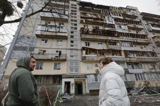 Rośnie liczba ofiar nocnego ataku rosyjskich dronów na Kijów. Nie żyje 5-letnia dziewczynka