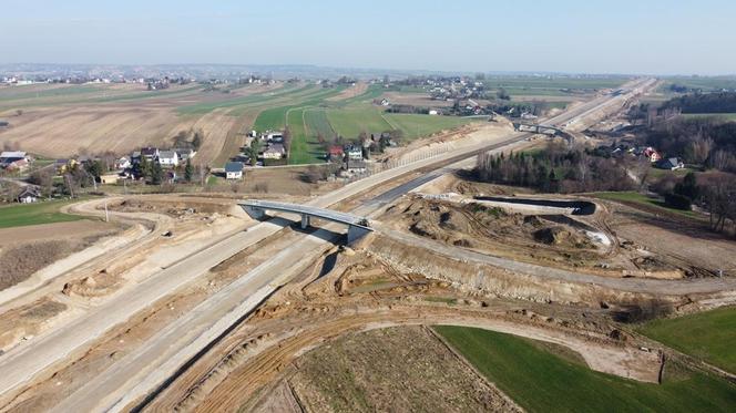 Trwa budowa S7 na odcinku Miechów - Szczepanowice