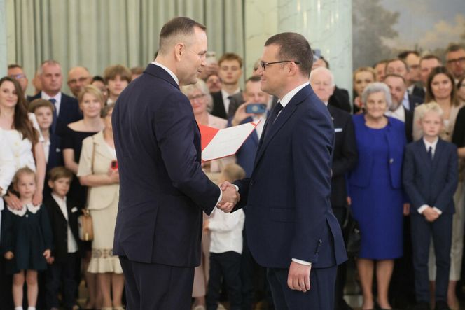 Powołanie ministrów w kancelarii Nawrockiego
