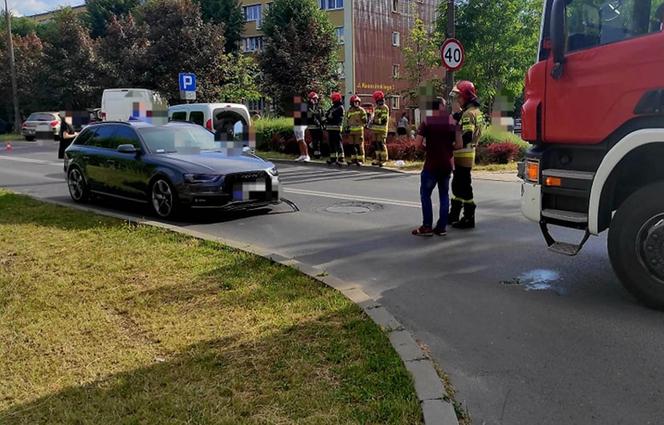 9-latka wbiegła pod rozpędzone auto w Piasecznie. W stanie ciężkim trafiła do szpitala