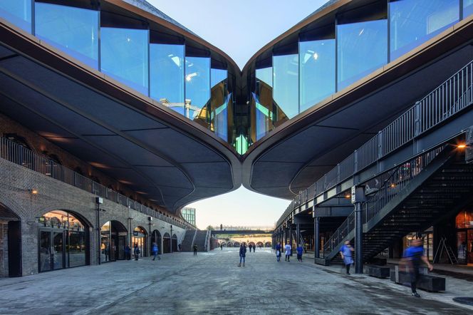 Coal Drops Yard – szklany pocałunek