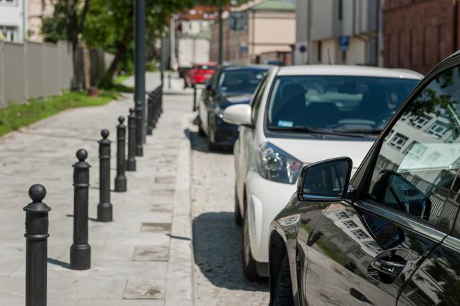 Rozszerzona strefa płatnego parkowania w Warszawie 