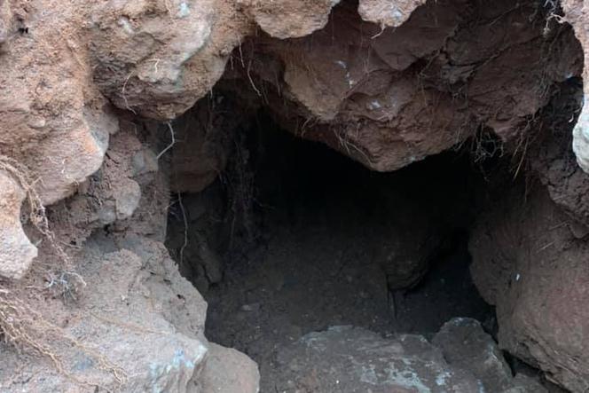 NIESAMOWITE! Koło Kielc odkryto tajemniczą jaskinię! Co jest w środku?