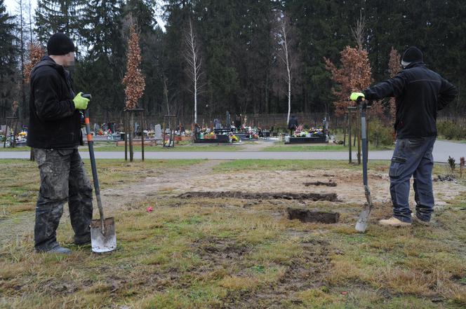 Koszalin. Przygotowania do uroczystości pogrzebowych 2