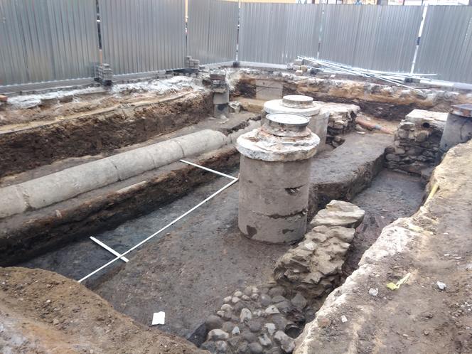 Rzeszów: Archeolodzy odkryli pozostałości murów Bramy Sandomierskiej