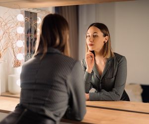 Tak manipulują narcyzi. Tych pięciu tekstów używa, aby przejąć nad tobą kontrolę