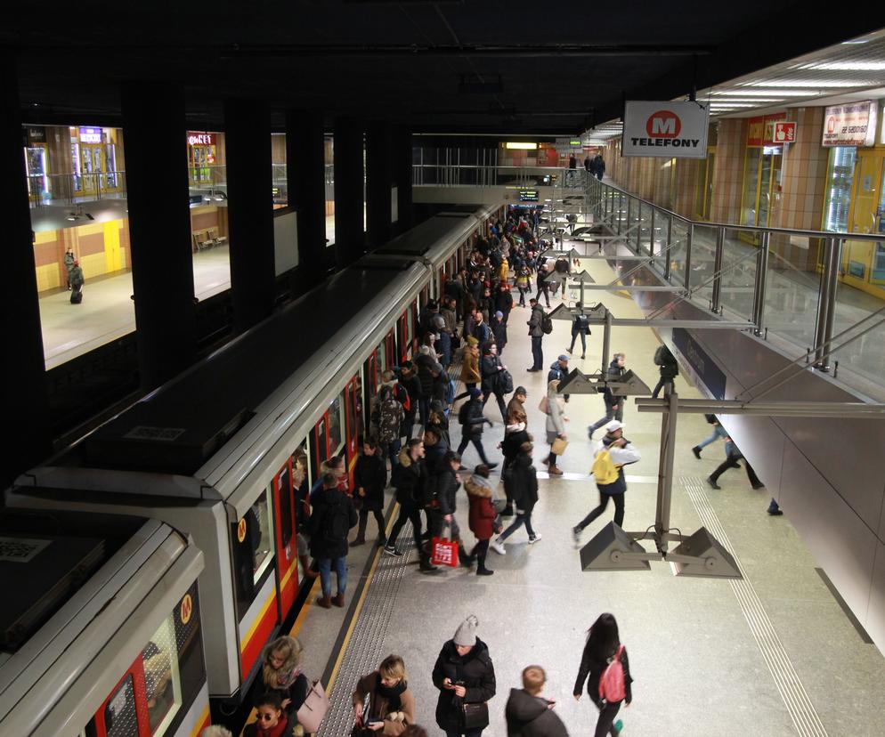 Stacja warszawskiego metra