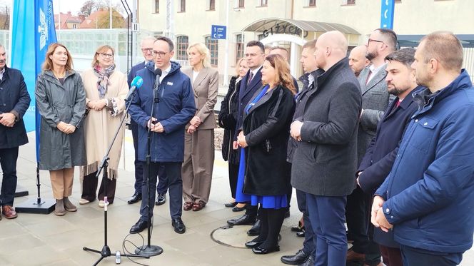 Nowoczesna kolej coraz bliżej Mazur. Kiedy zakończą się prace na trasie Giżycko-Korsze? Znamy datę