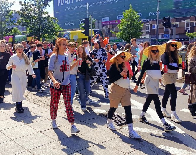 Korowód studencki rozpoczyna Juwenalia Śląskie 2025 w Katowicach