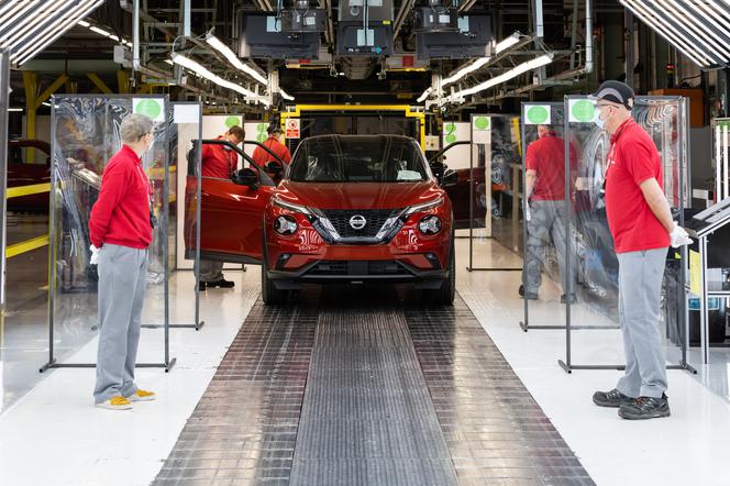  Nissan wznowił produkcję samochodów w Sunderland
