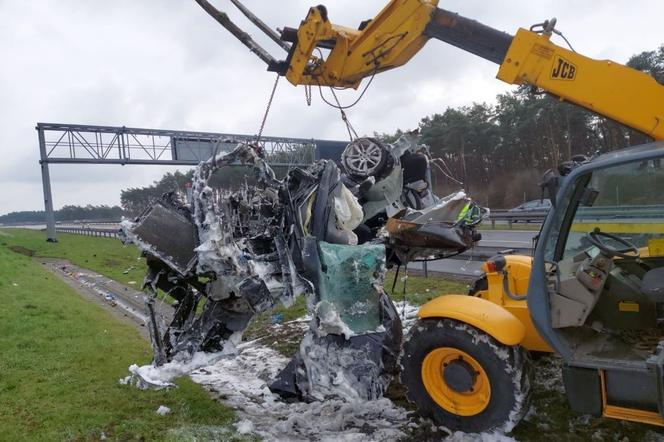 Śmiertelny wypadek na A4. Nie żyje dziecko
